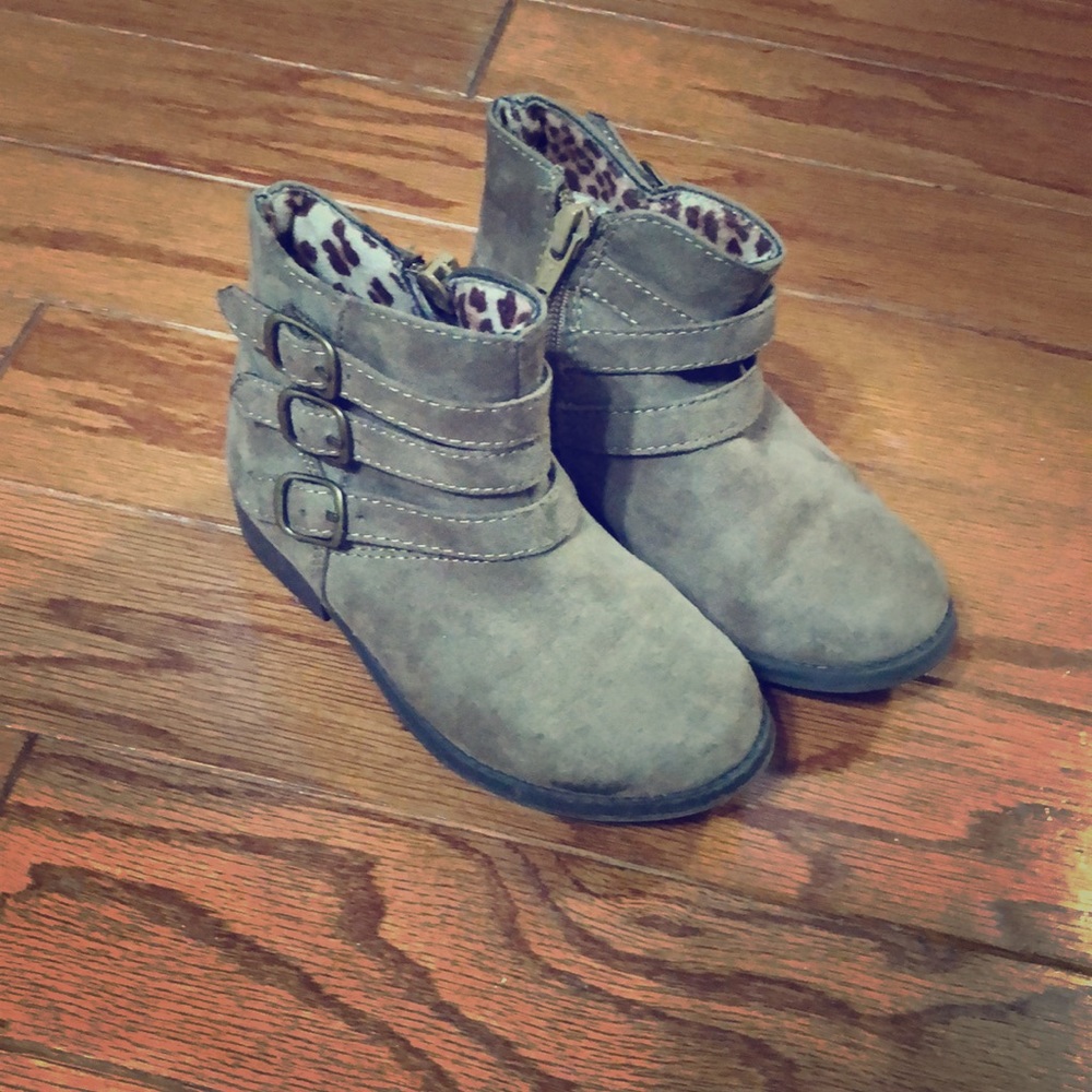 Toddler booties